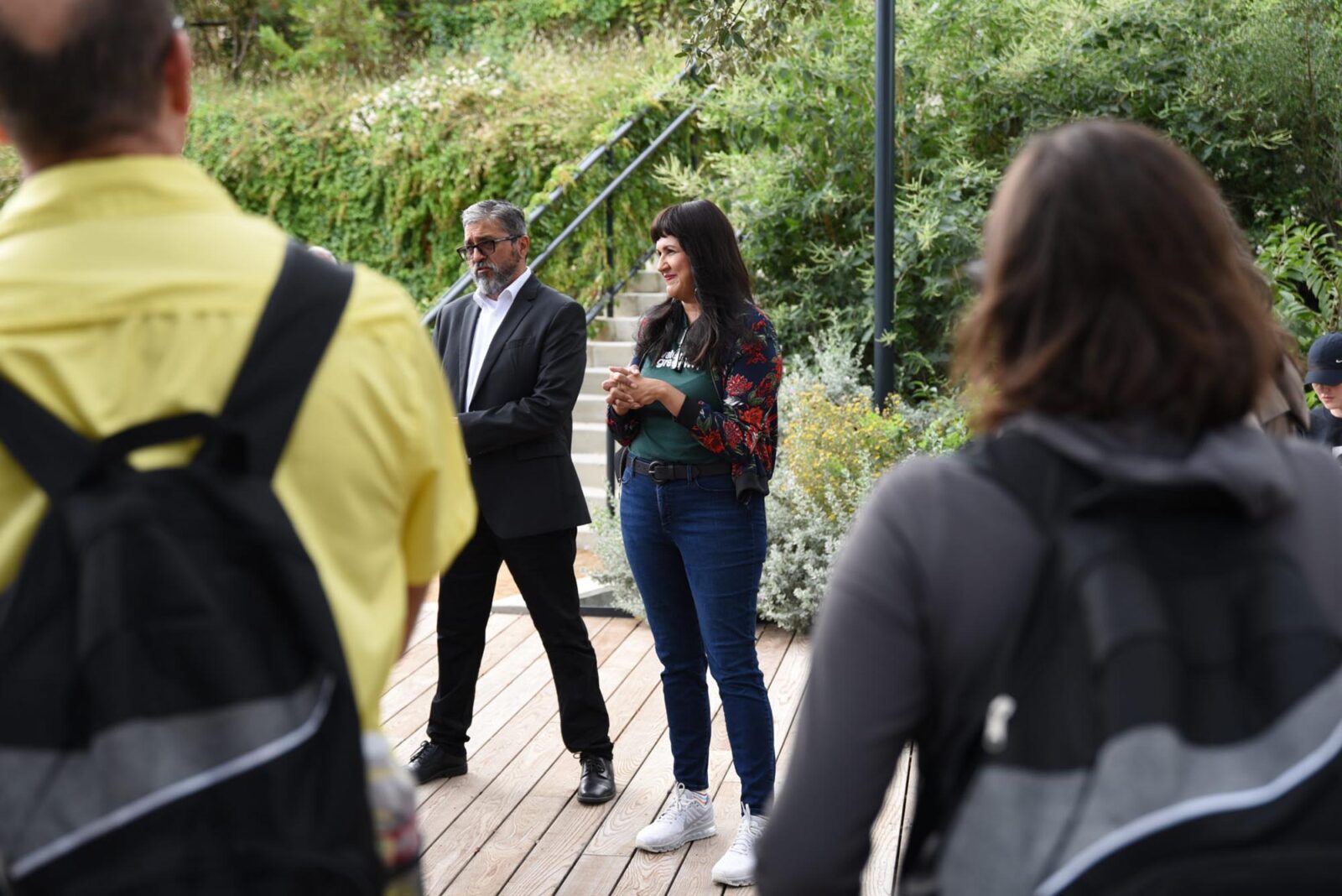 A Park Study Tour leader presenting